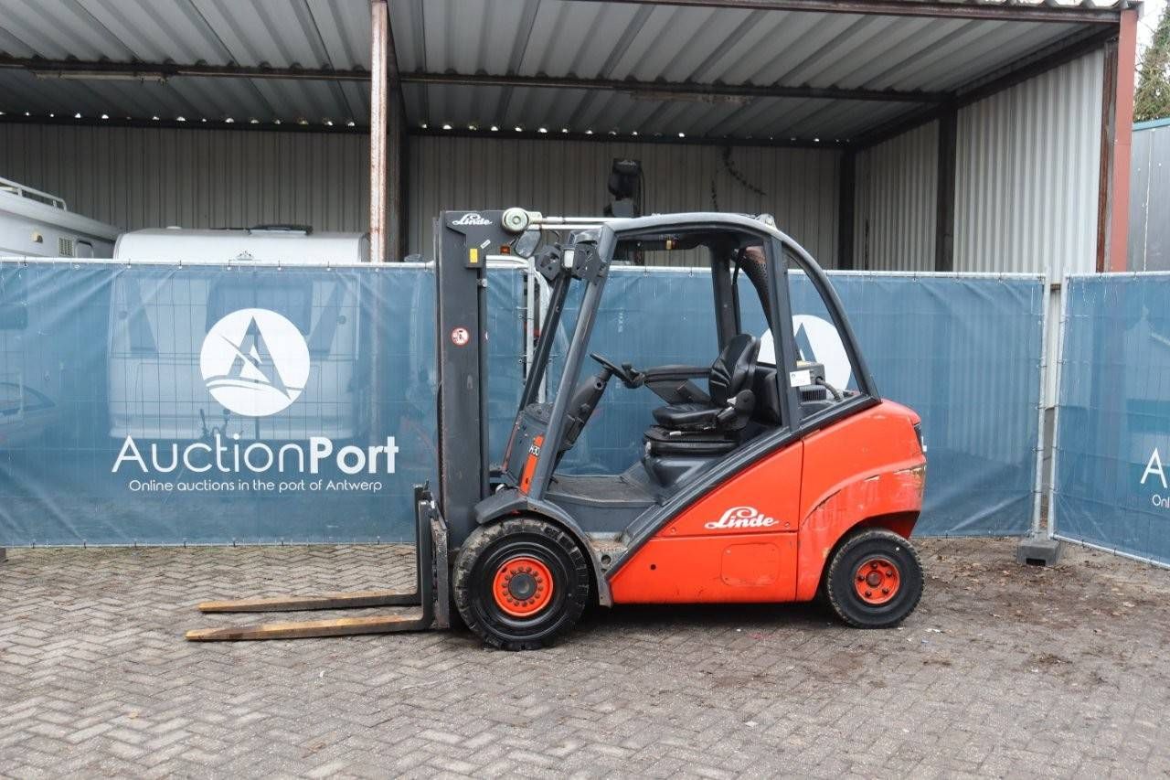 Forklift Linde H30D Diesel 3000kg 5.5m 2004