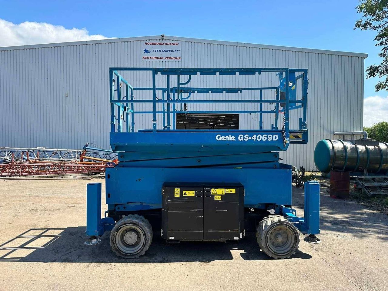 Scissor lift Genie GS4069DC Diesel 363kg 14.3m 2014