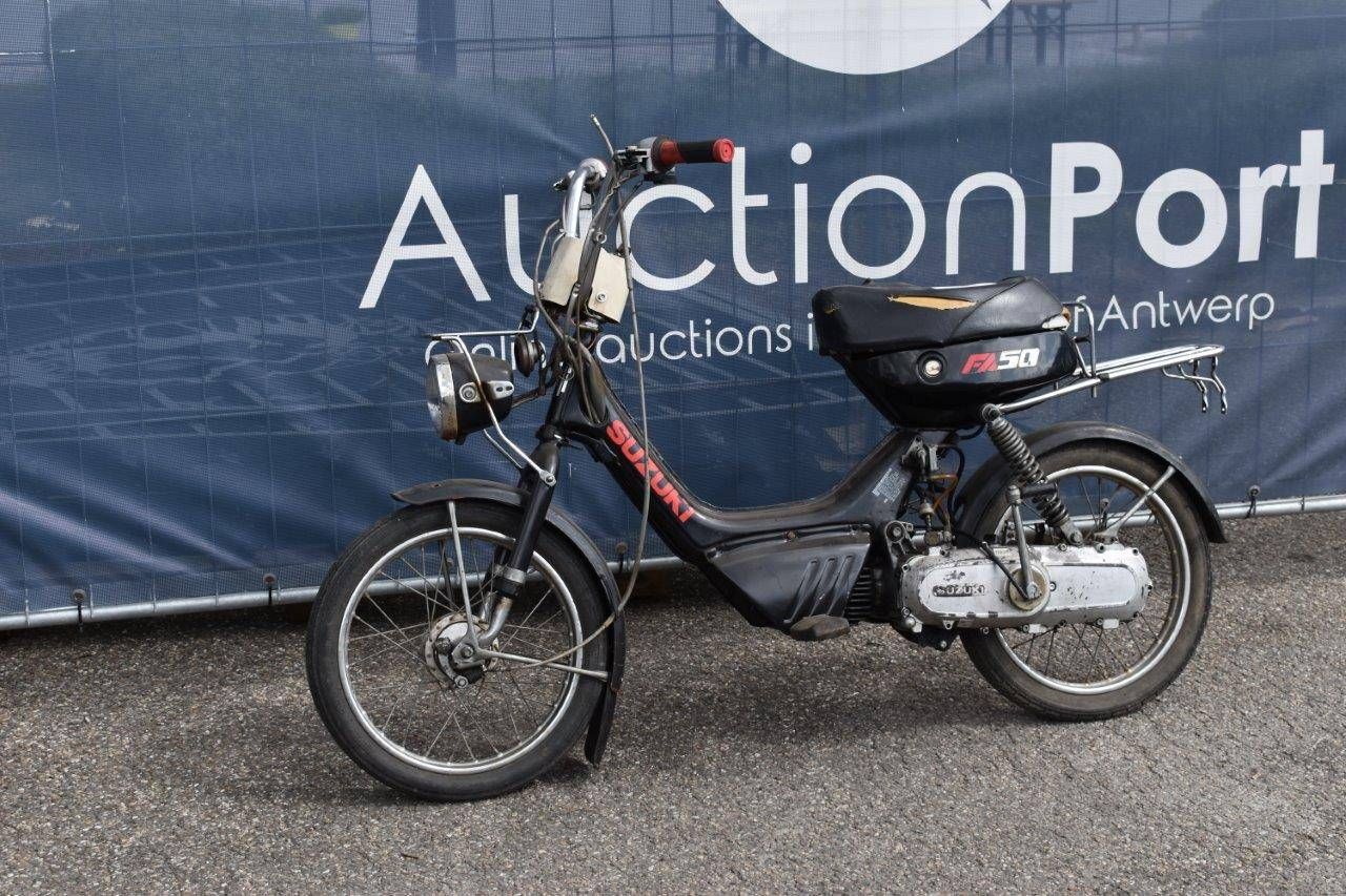 Scooter Suzuki FA50 Susie 50cc Petrol (Margin)