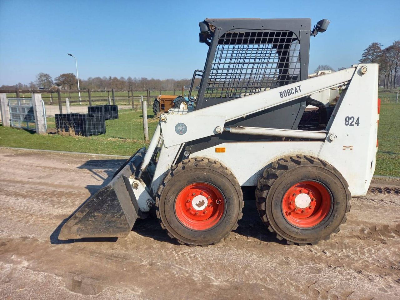 Skid steer loader Bobcat 824 Diesel 40kW