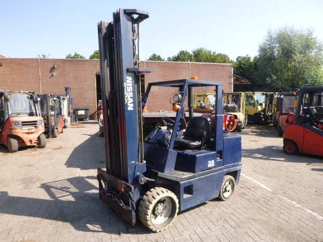 Heftruck Nissan KCUGH-02-F-35-U LPG 3500kg