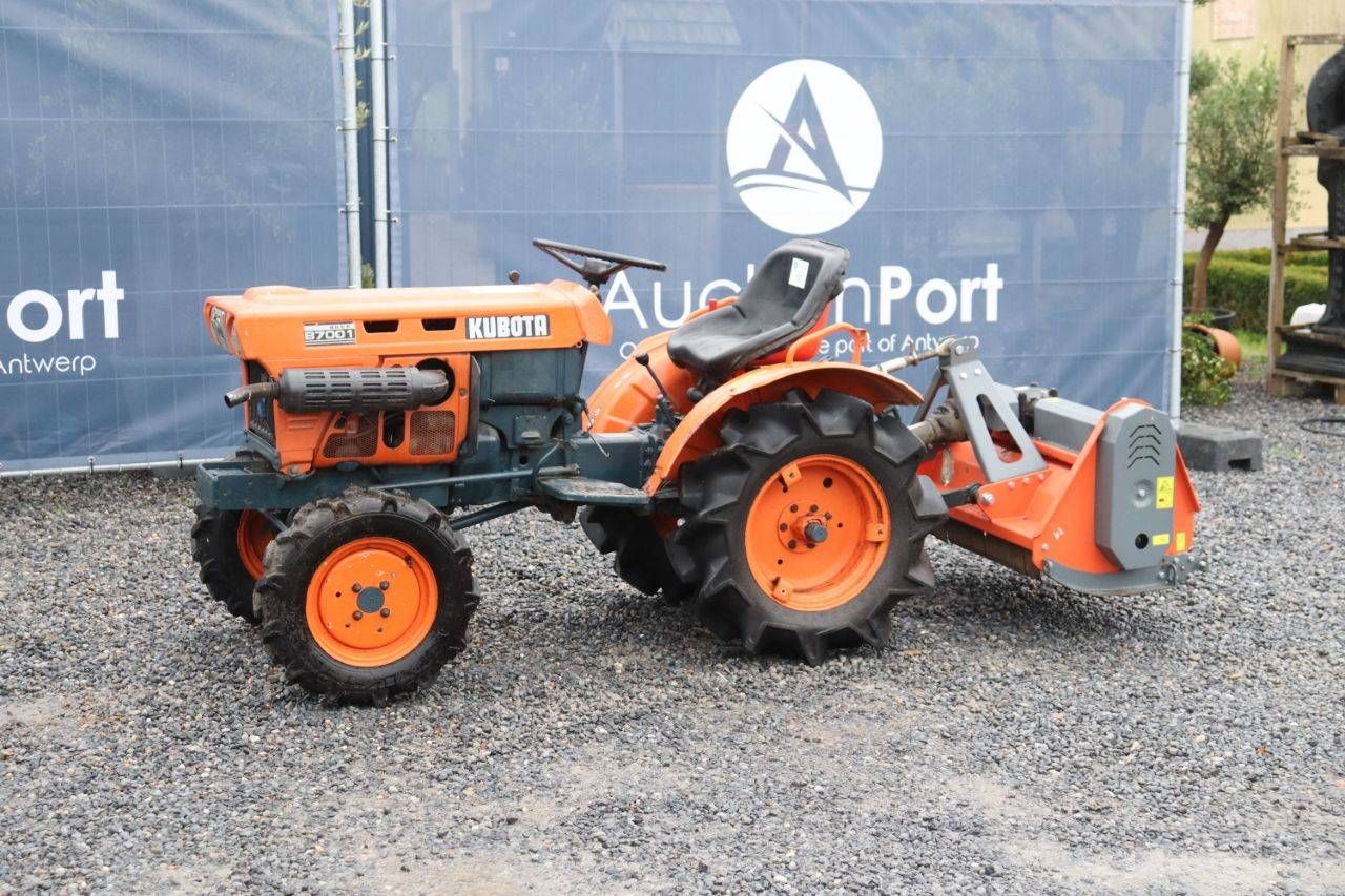 Mini tractor Kubota B7001 Diesel 14hp with cultivator