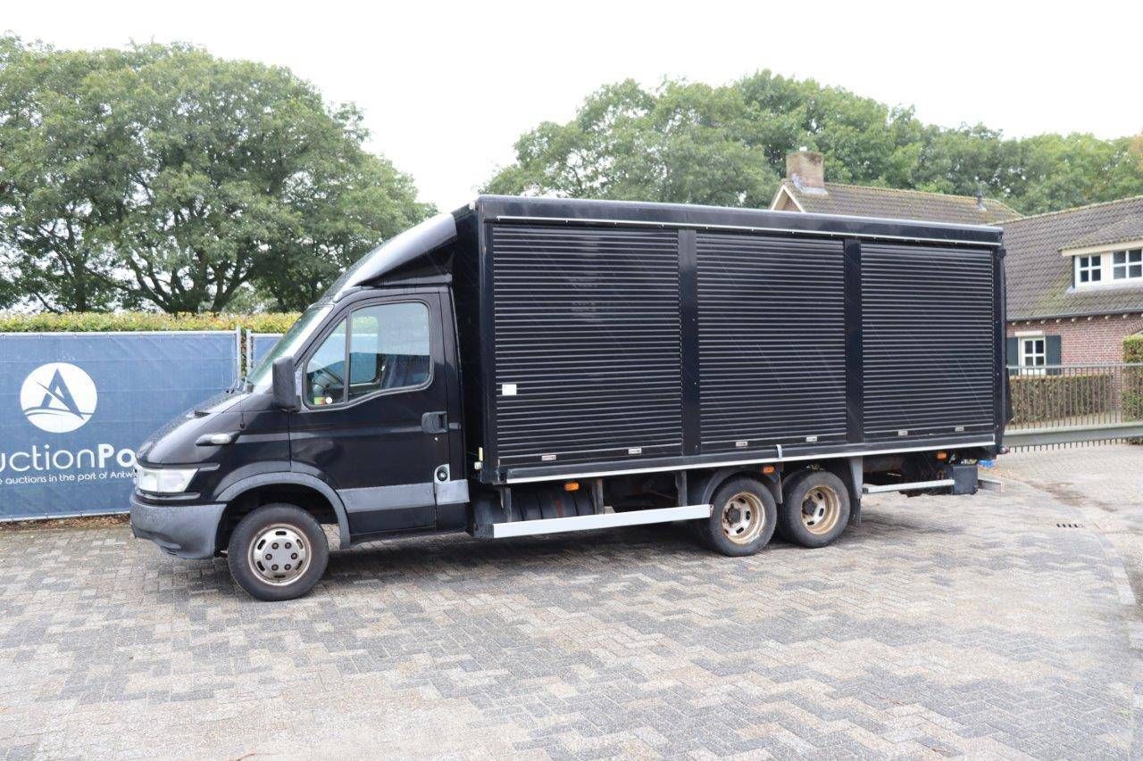Truck Iveco 40C Diesel 166hp 2006