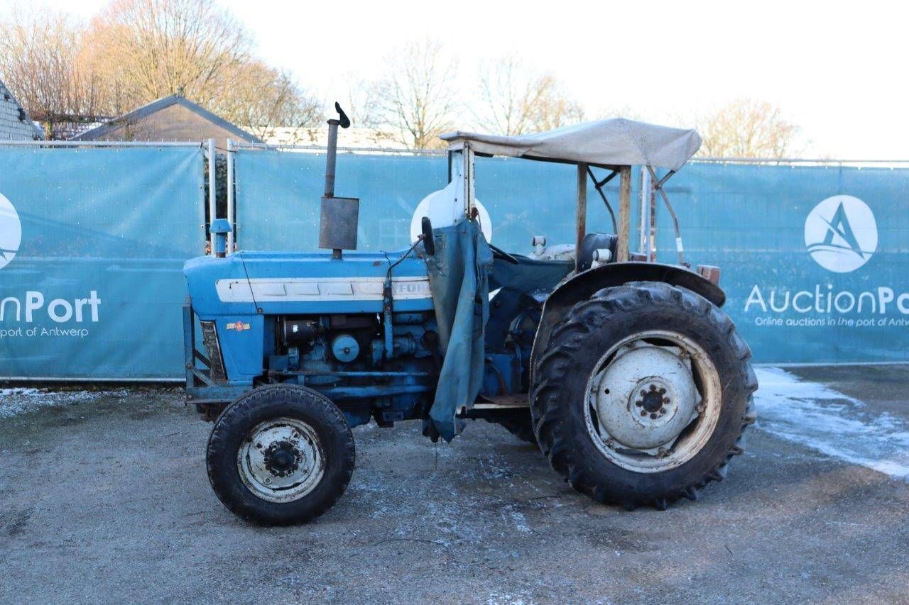 Tractor Ford 2000 Diesel 39hp (Margin)
