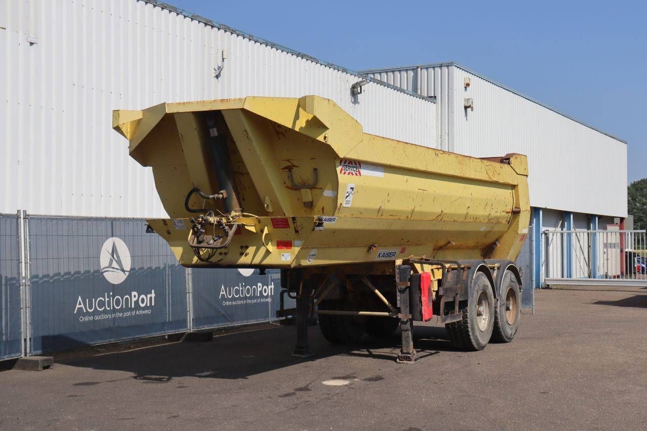 Tipper Semi-trailer Robust Kaiser S330V002C 33000kg 2002