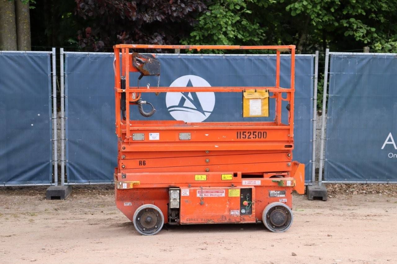 Scissor lift JLG R6 Electric 11.75m 2015