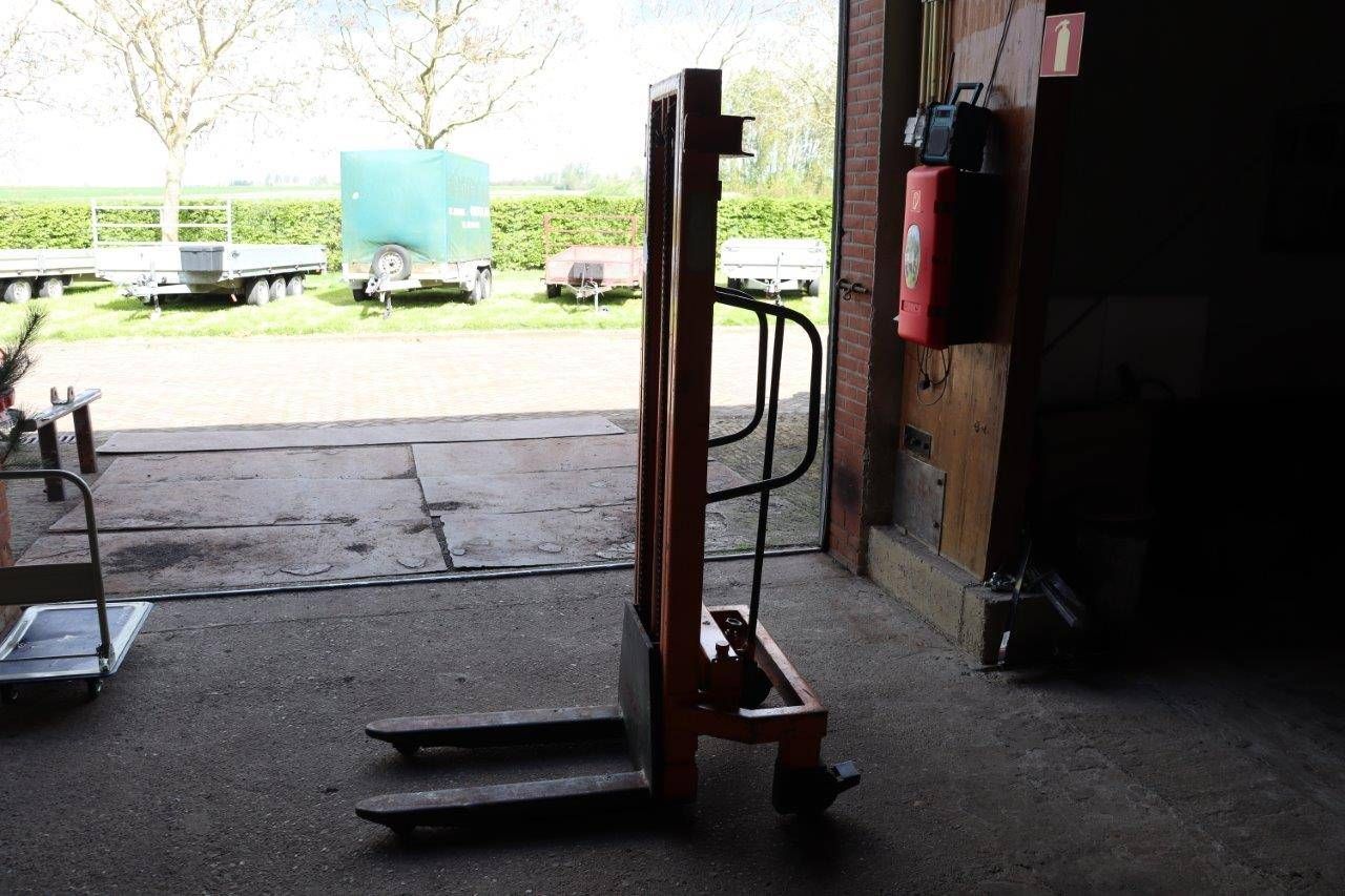 Stacker TLO RU-632 1989 (Margin)