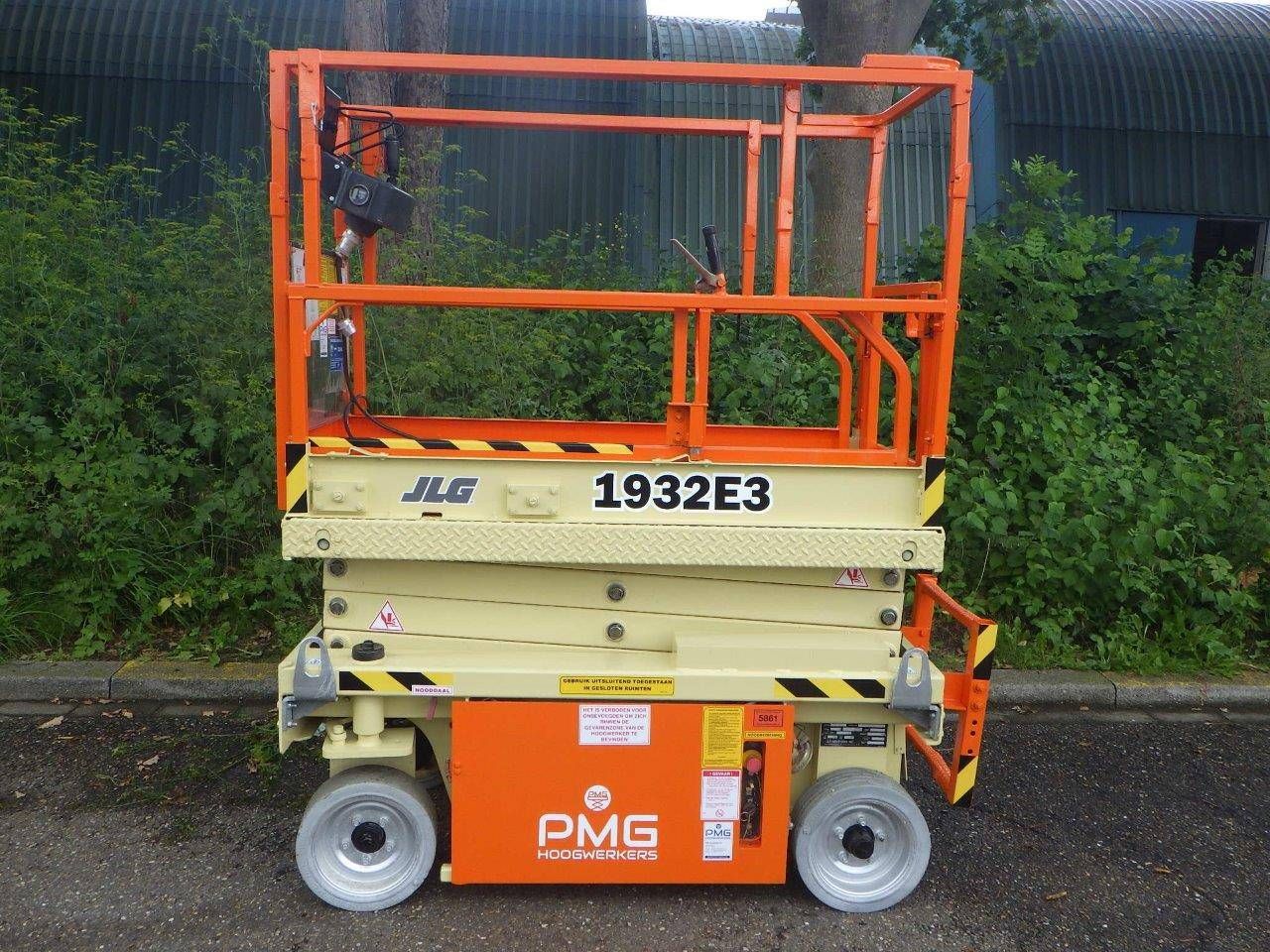 Scissor lift JLG 1932E3 Electric 7.79m 2001