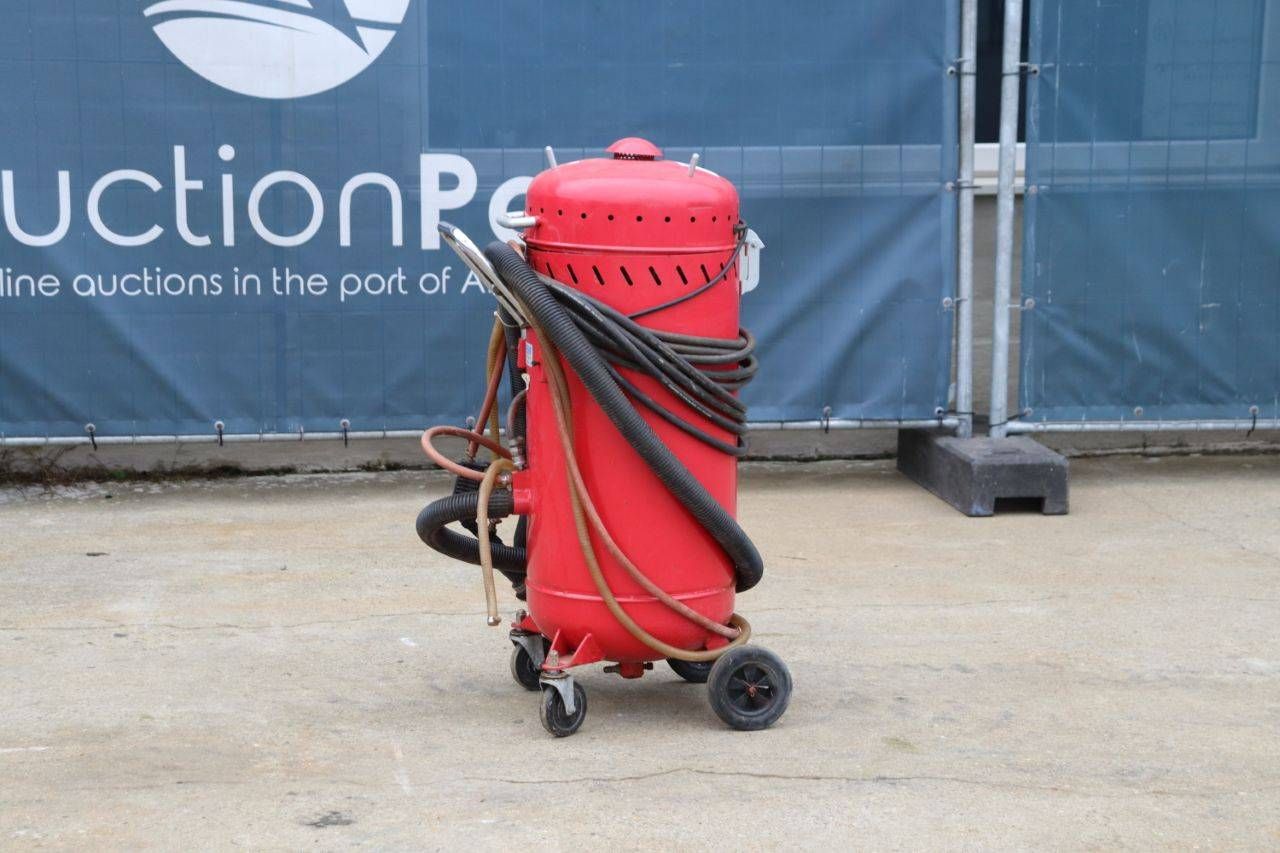 Mobile blasting unit HBM SB28 Electric 1200W