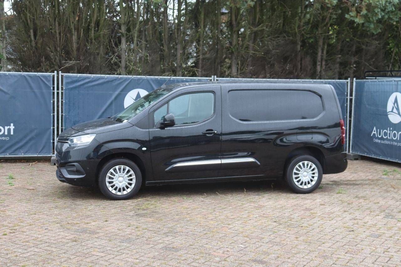 Toyota Proace City Diesel Van 131hp 2022