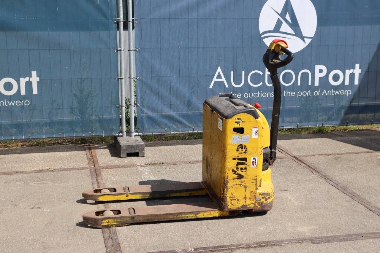 Pallet truck Yale MP16 Electric 1600kg 2008