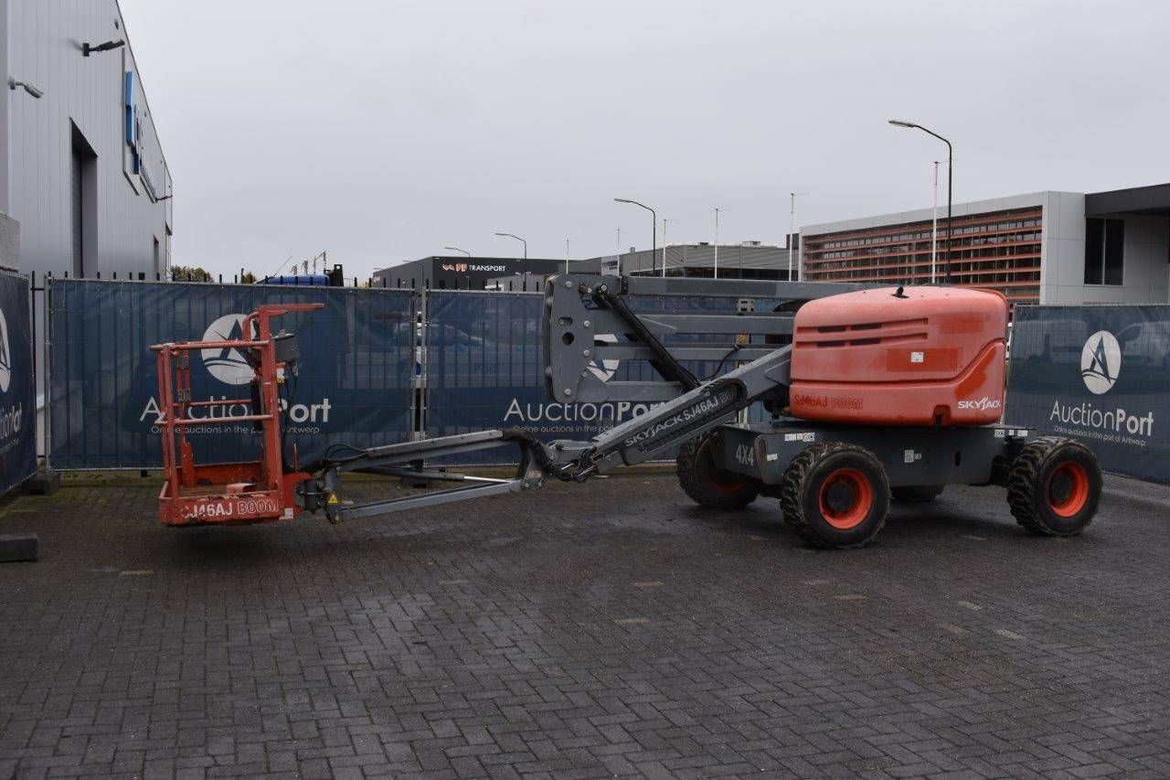 Articulating boom lift SkyJack SJ46 AJ Diesel 16.15m