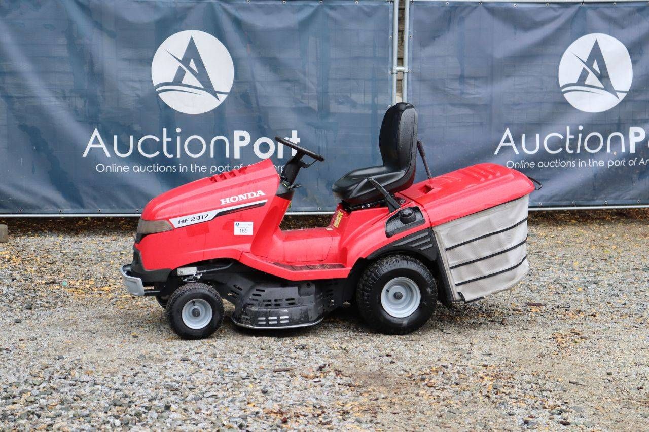 Zitmaaier Honda HF 2317 Benzine 2022
