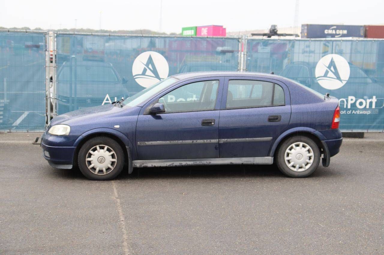 Passenger car Opel Astra Petrol 65hp 1998