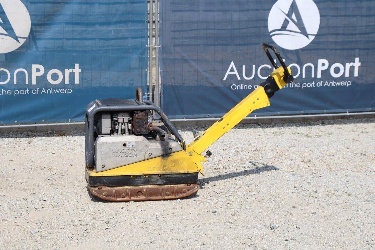 Vibratory plate Wacker Neuson DPU5545Heh Diesel 