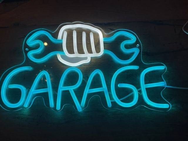 Pallet with LED Signs 10 Pieces New