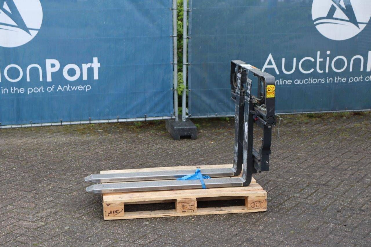 Pallet forks Griptech REE2 1700kg 2012