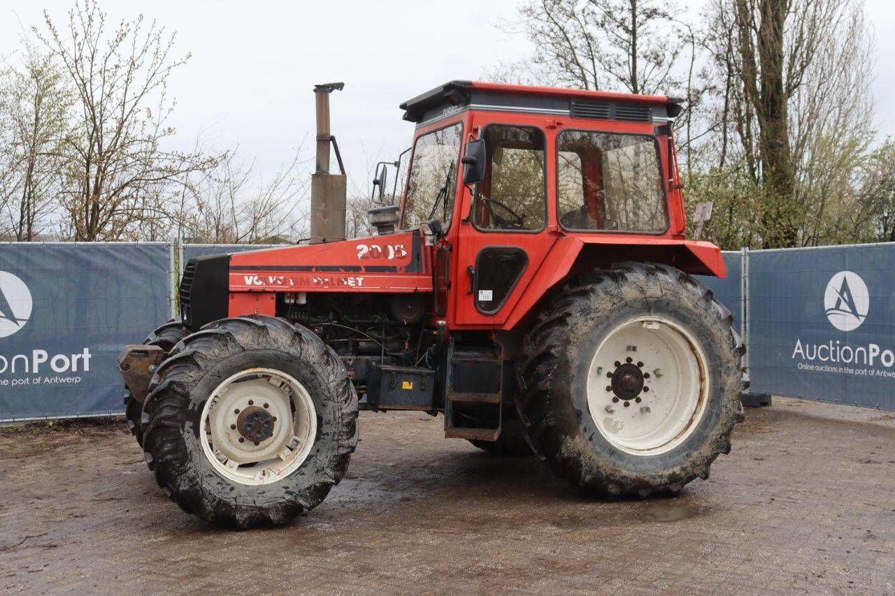Tractor Volvo BM VALMET 2005 Diesel 142hp 1986