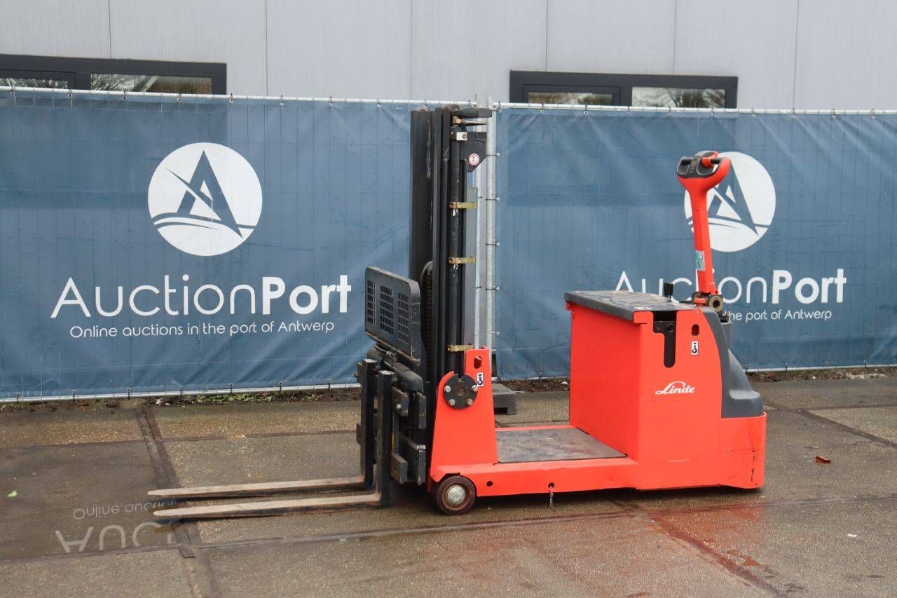 Linde L12 AC Electric Stacker 1200kg 2010