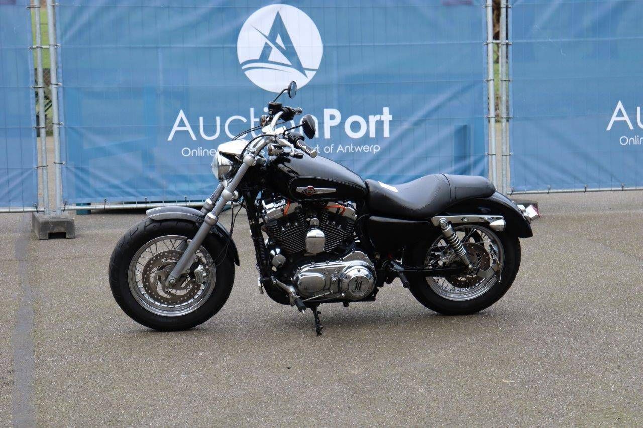 Motorcycle Harley Davidson Sportster XL 1200 Custom Petrol