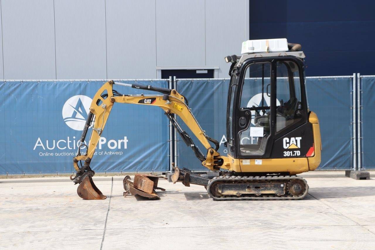 Mini digger Caterpillar 301.7D Diesel