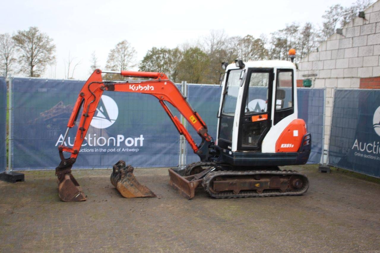 Kubota KX61-3 Diesel 17.6 hp crawler excavator 