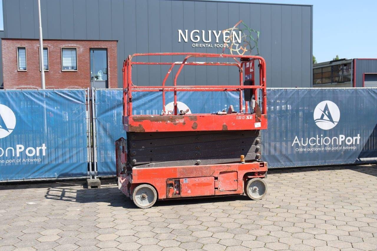 Scissor lift Manitou 120SE Electric 317kg 11.75m 2013