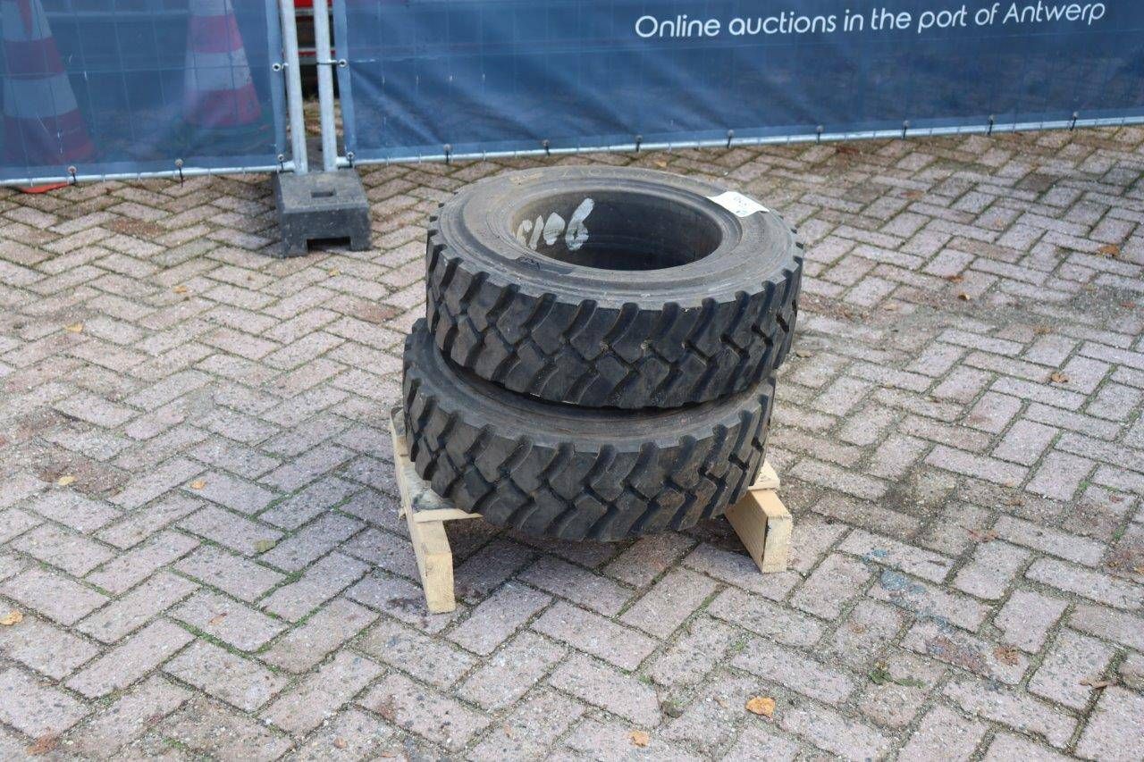 Tire set Aichi 28x9-15 2 pieces New