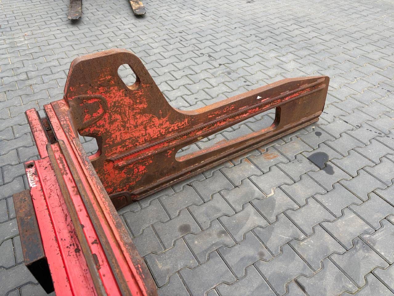 Bale clamp Fem 3 connection