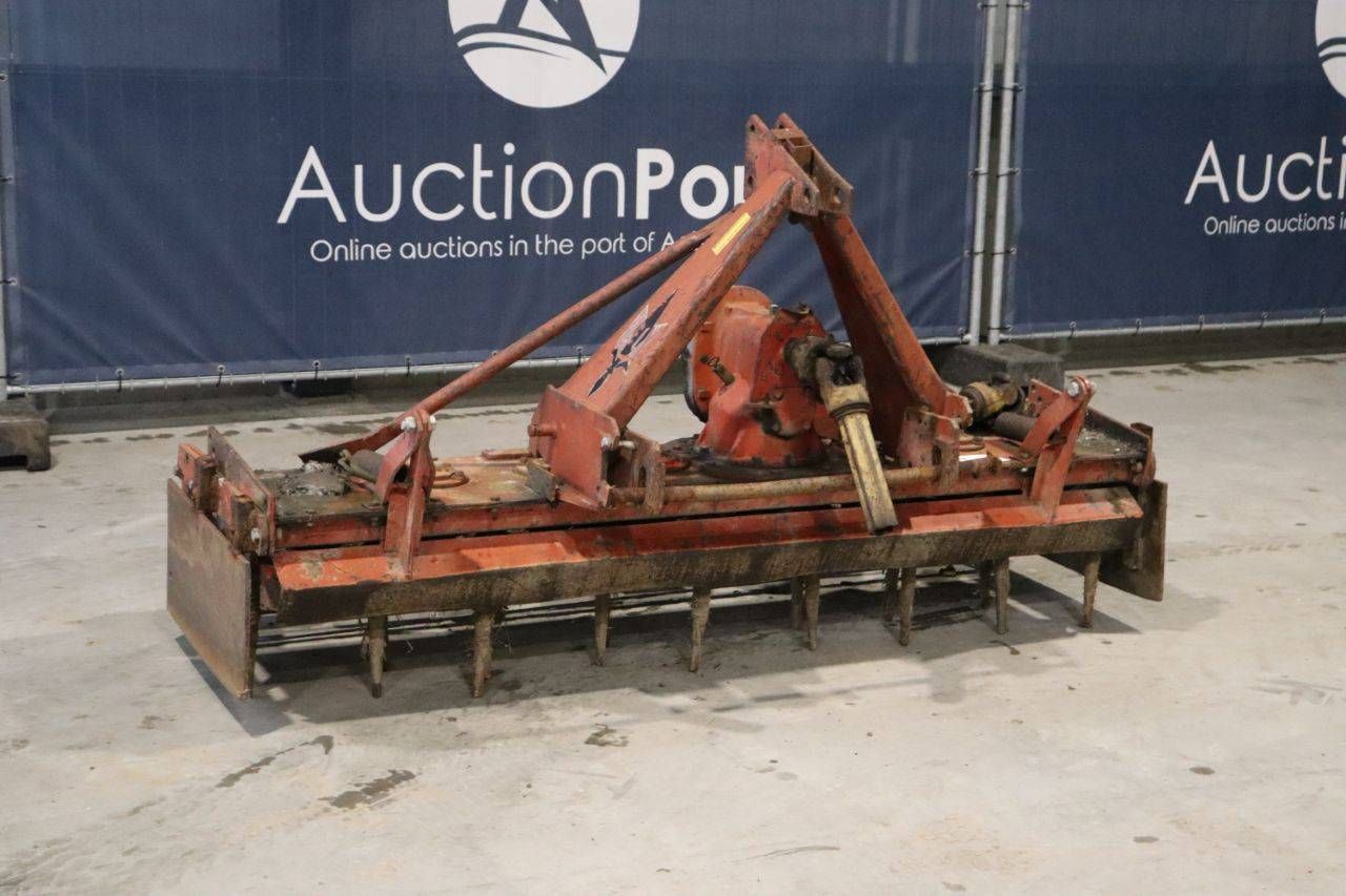 Lely rotary harrow