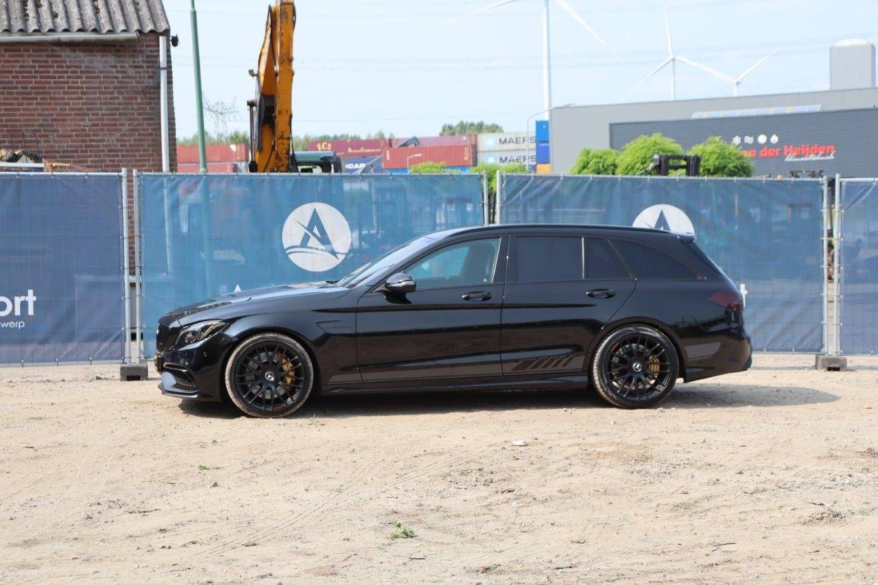 Mercedes-Benz AMG C63S Petrol 477hp 2015 (Margin)