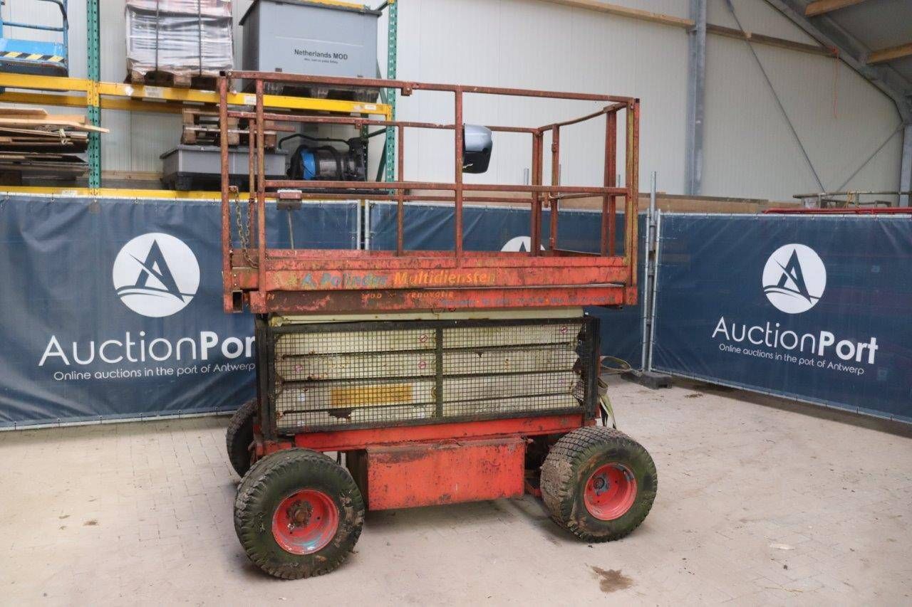 Scissor lift electric