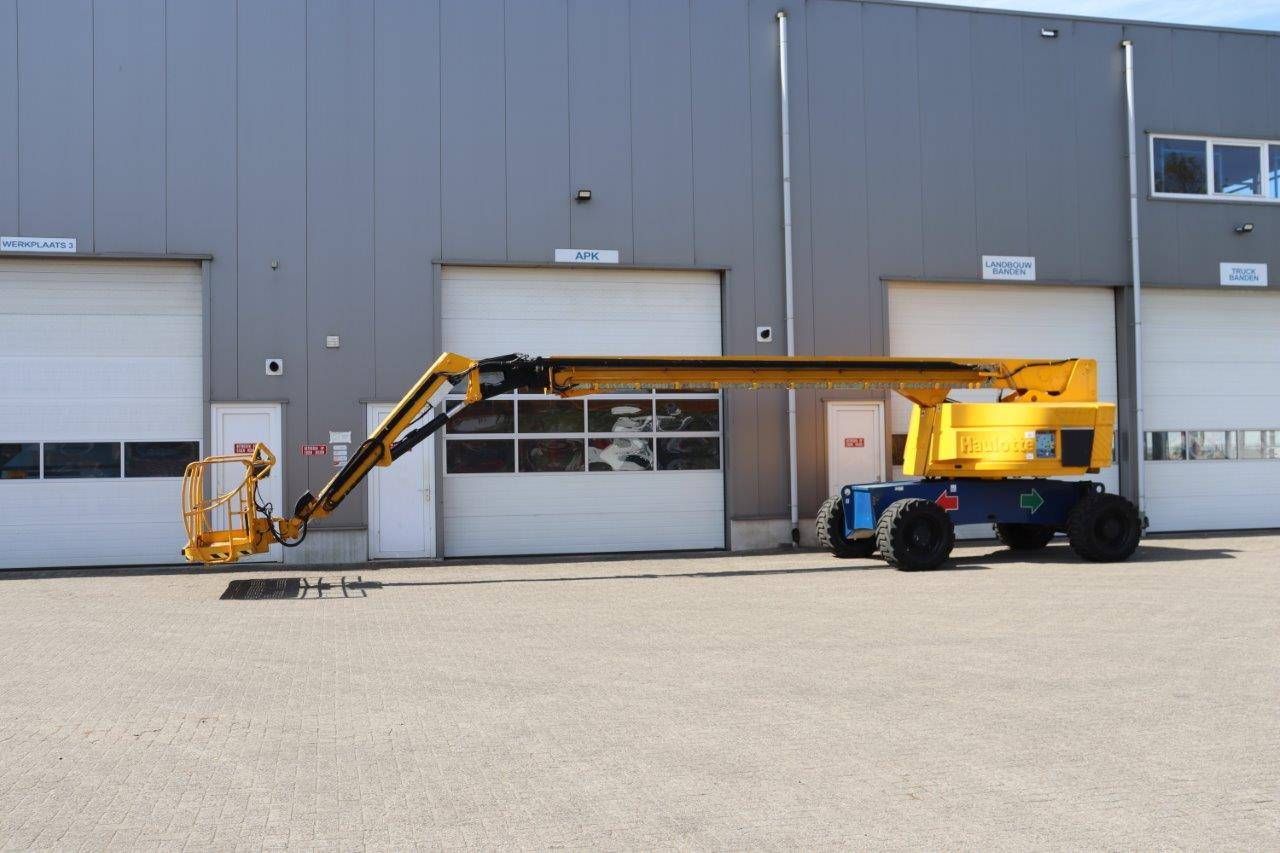 Telescopic boom lift Haulotte H28TJ4 Diesel 28.2m
