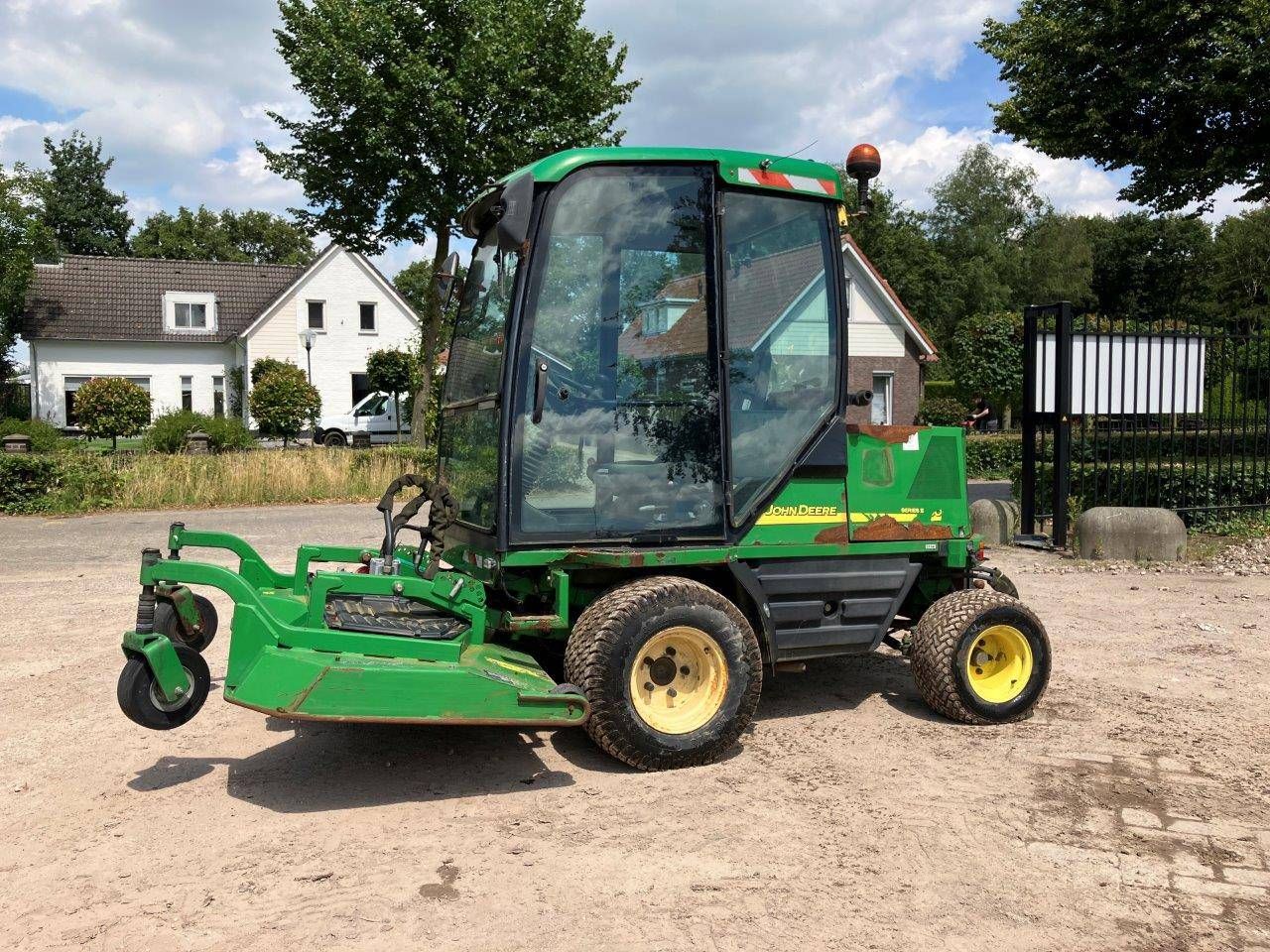 Riding mower John Deere 1505 4wd Diesel 44hp 2009