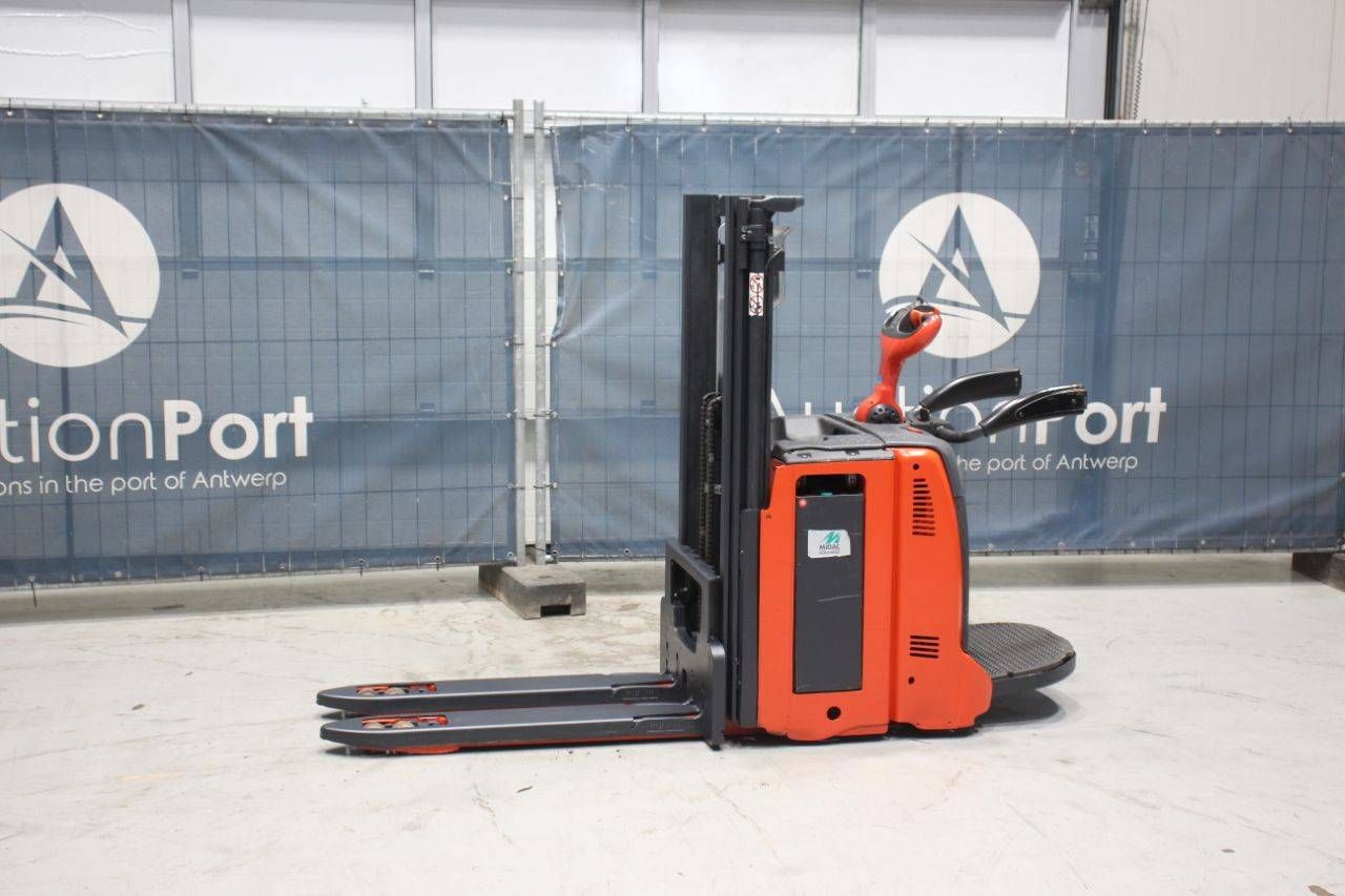 Linde D12AP Electric Stacker 1200kg 2.5m 2020