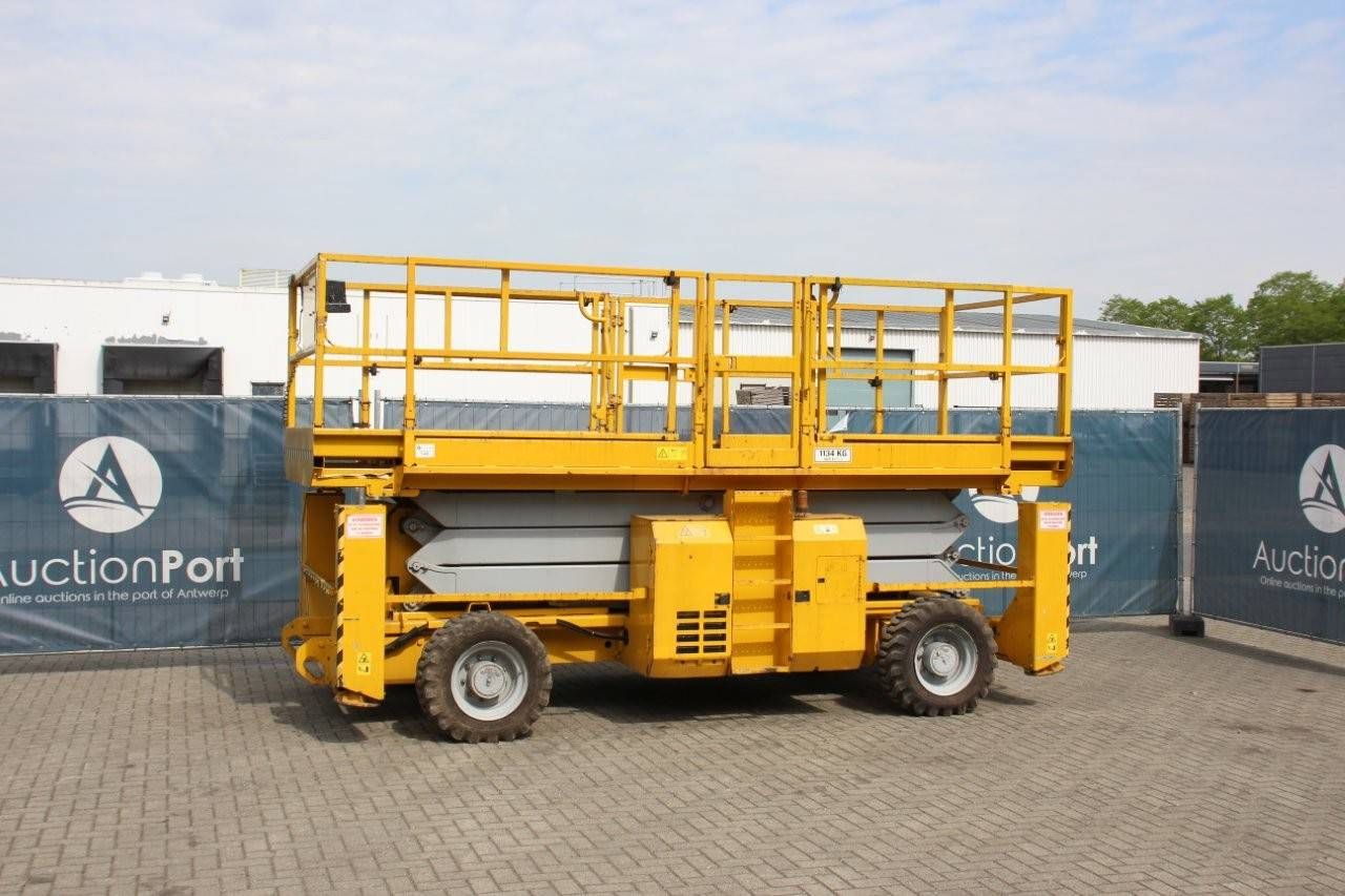 Scissor lift Genie GS-3384 Diesel 11.89m 2006