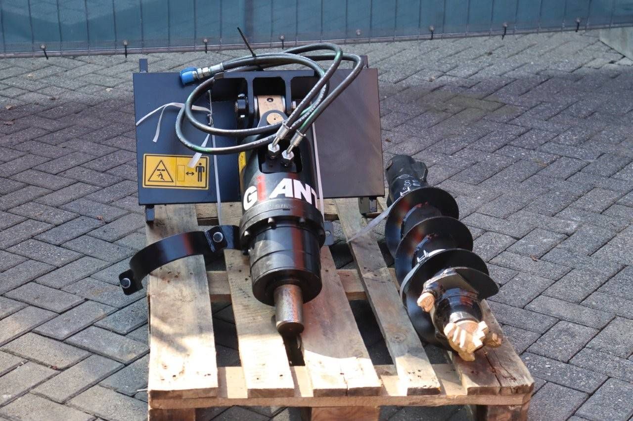 Ground drill Giant 2024 New
