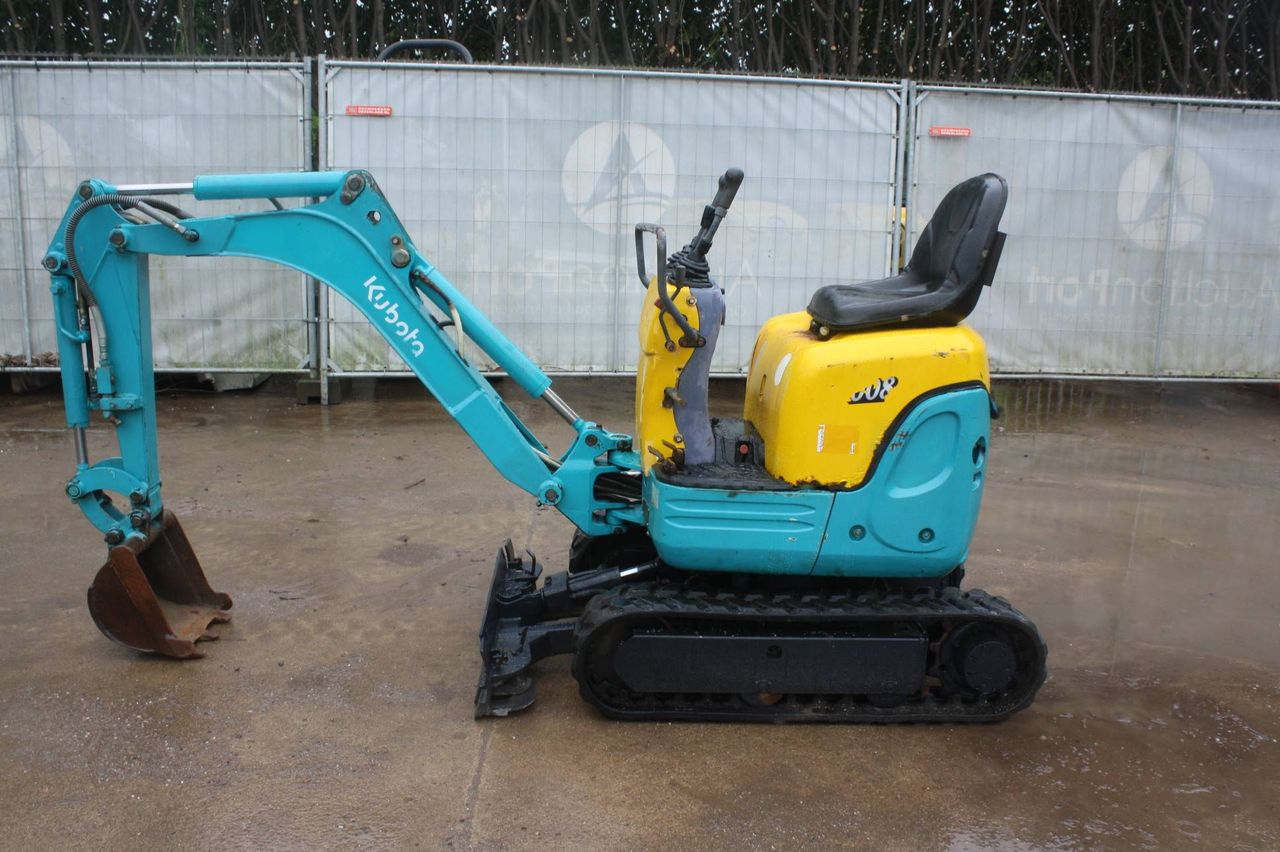 Mini excavator Kubota K008-3 Diesel 2011