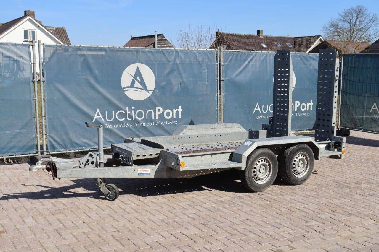 Machine transporter trailer Brian James Cargo 2016