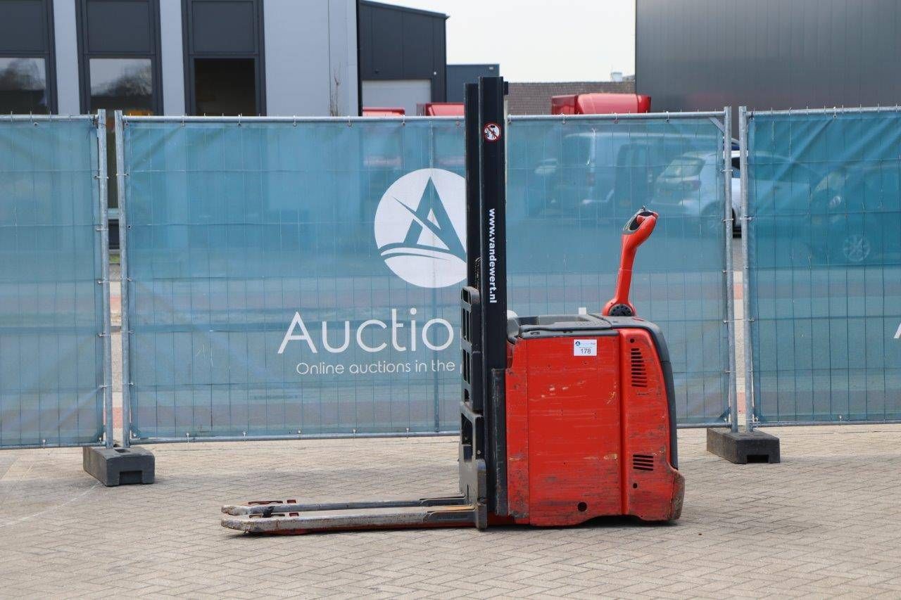 Stacker Linde L12 Electric 2000kg