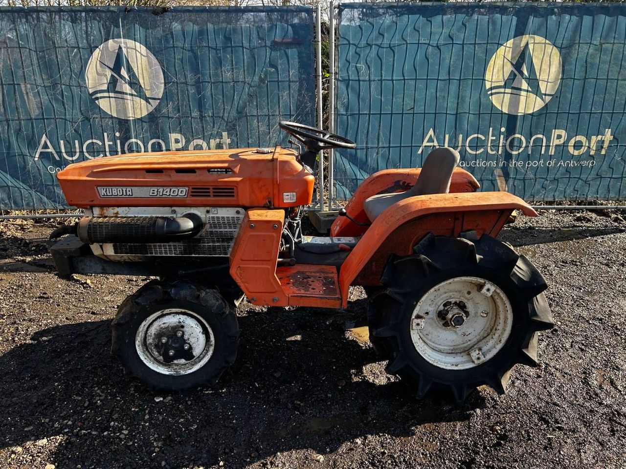 Mini tractor Kubota B1400 Diesel 19hp
