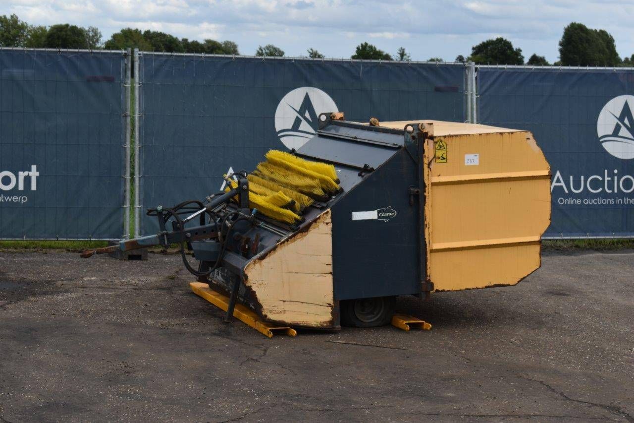 Leaf sweeper Imants Charon 170