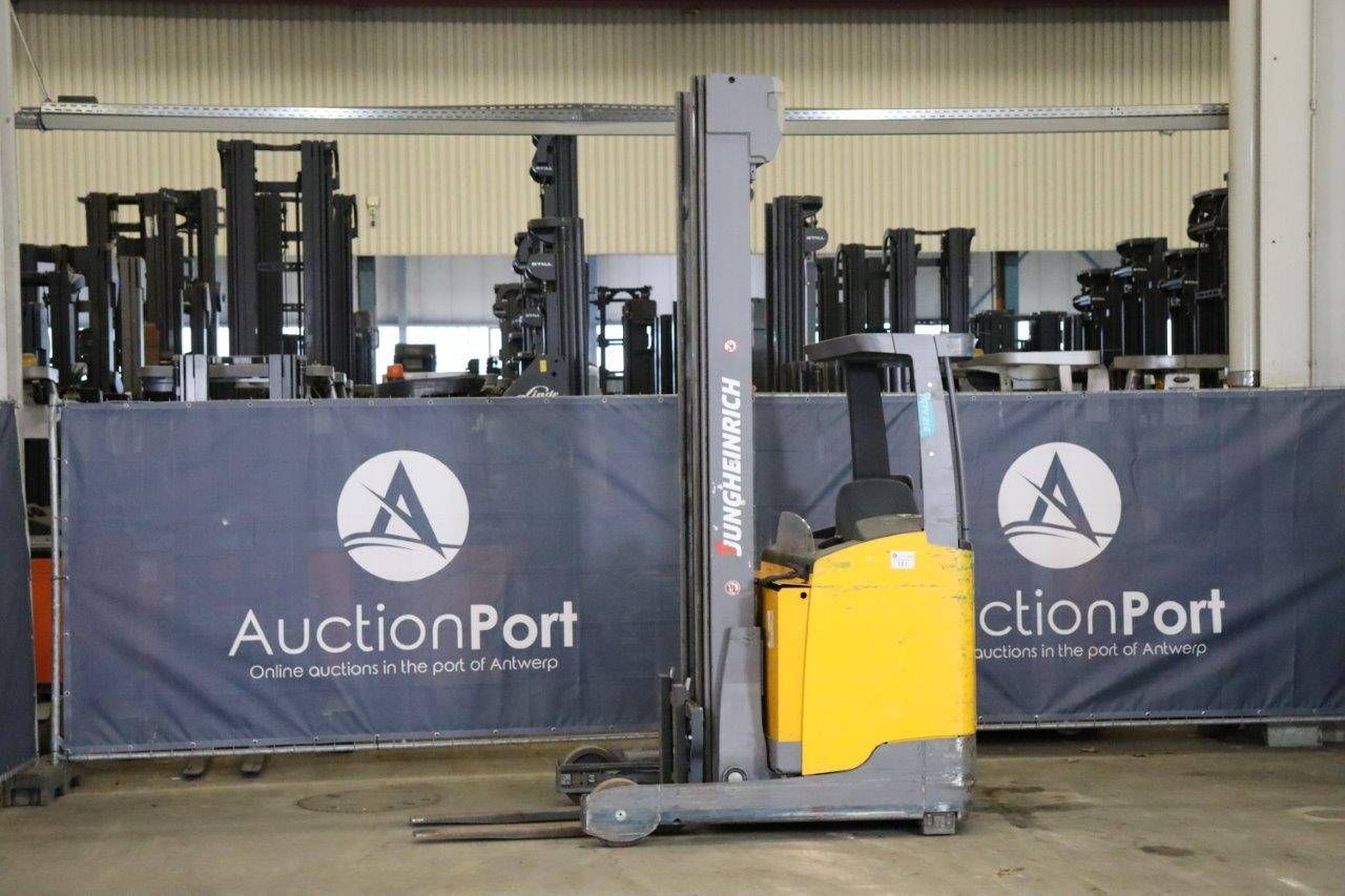 Reach truck Jungheinrich ETV 216 Electric 1600kg