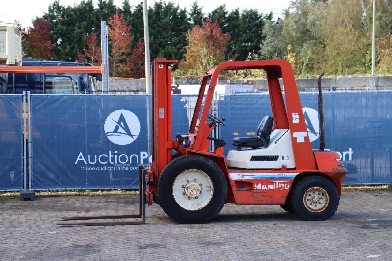 Manitou MCE25H Diesel 2500kg Forklift 1993