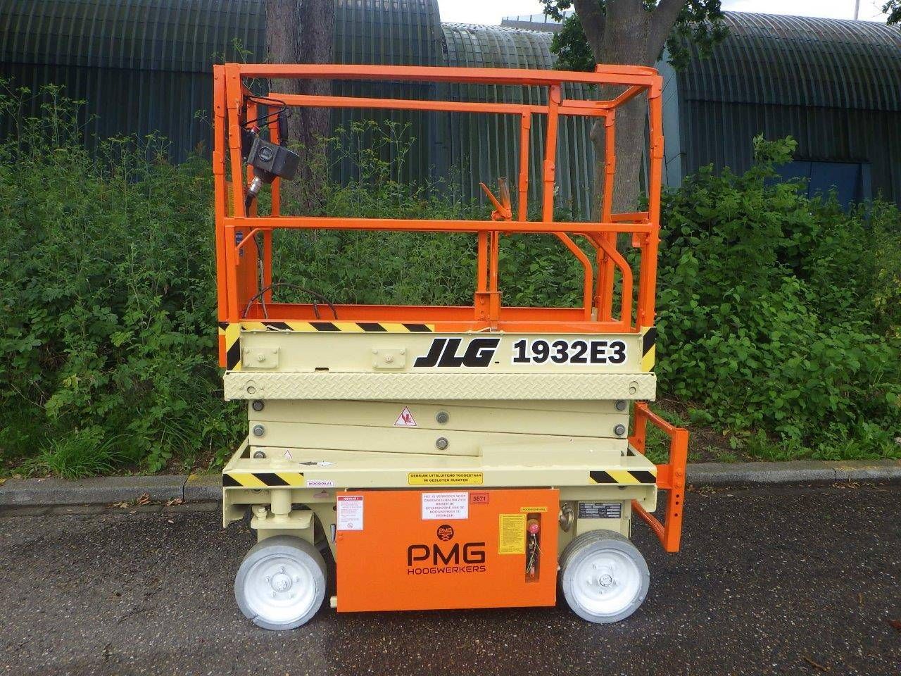 Scissor lift JLG 1932E3 Electric 7.79m 2001