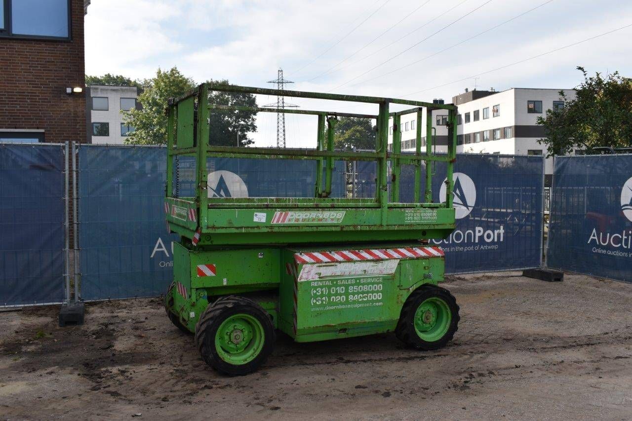 Scissor lift Genie GS-2668 9.92m