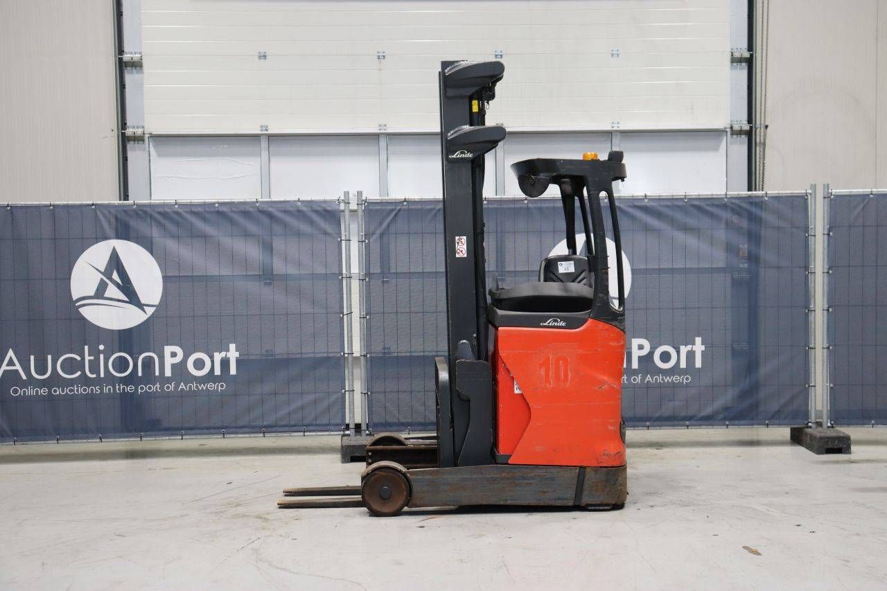 Empilhadeira elétrica retrátil Linde R10B-01, 1000 kg, 7,8 m, 2017