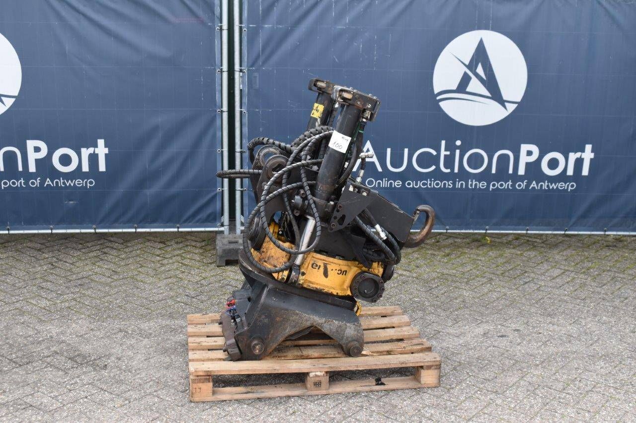 Engcon EC226 tiltrotator