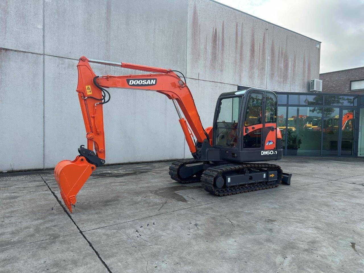 Crawler excavator Doosan DH60-7 Diesel 2010