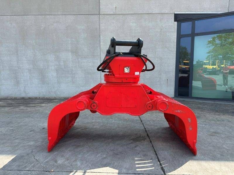 Rotar sorting gripper 
